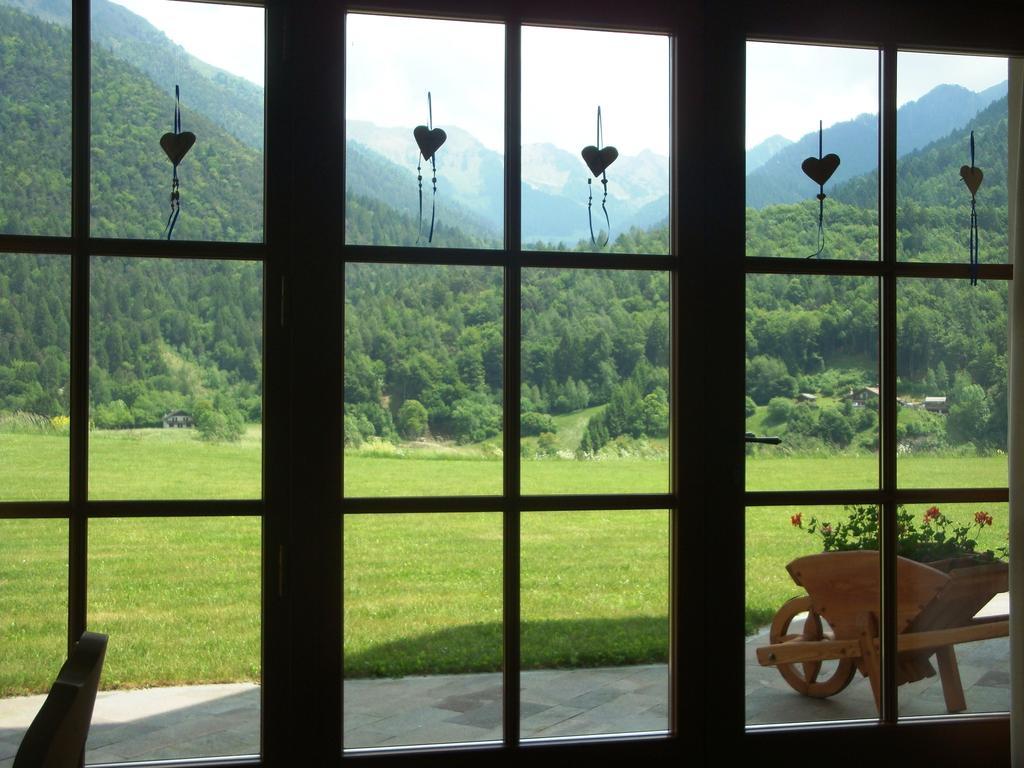 Agritur Cornasest Bed & Breakfast Breguzzo Luaran gambar