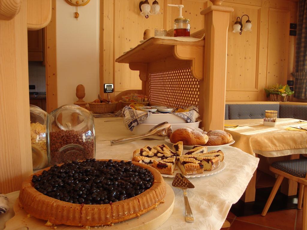 Agritur Cornasest Bed & Breakfast Breguzzo Luaran gambar