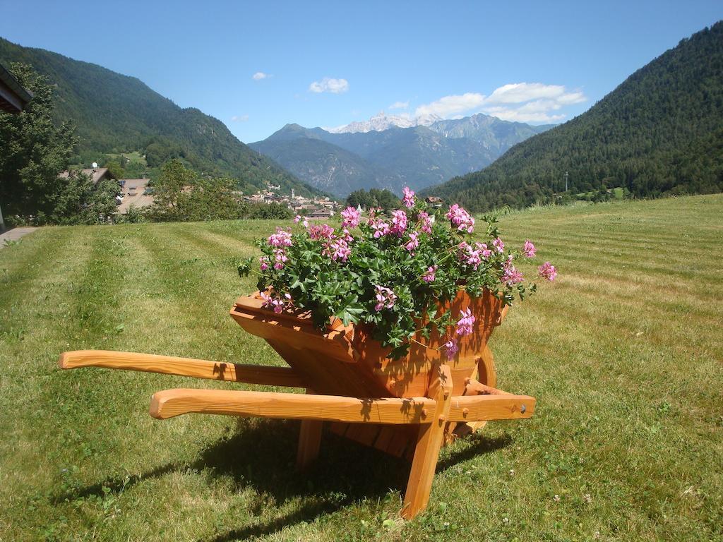Agritur Cornasest Bed & Breakfast Breguzzo Luaran gambar