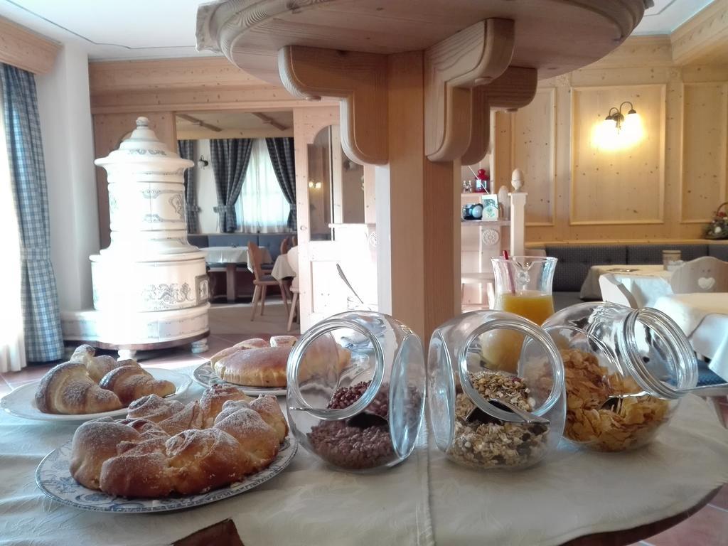 Agritur Cornasest Bed & Breakfast Breguzzo Luaran gambar